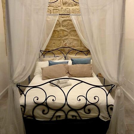 Appartement Le Stanze Di Ballaro à Palerme Extérieur photo